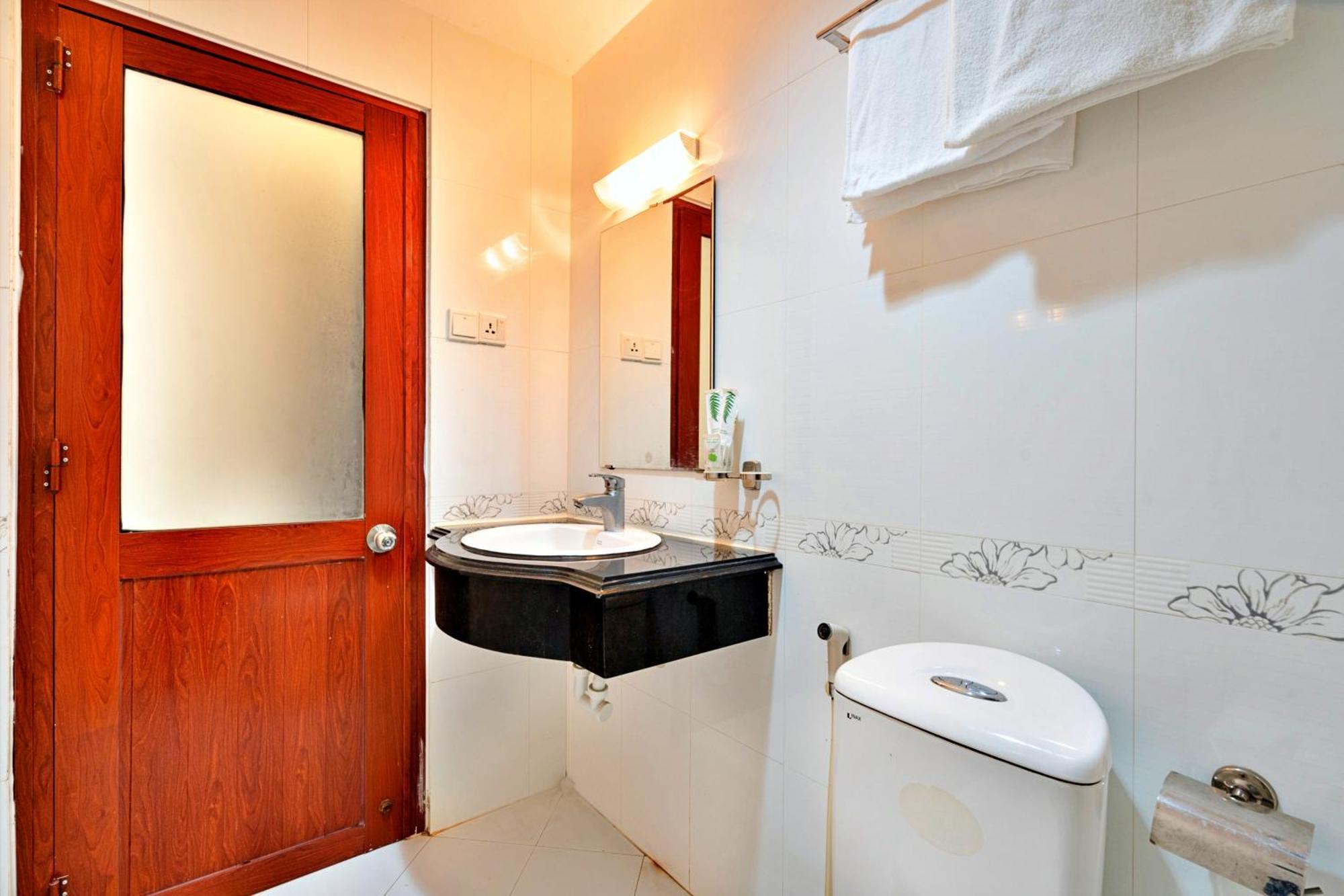 Khách sạn hẻo lánh S79 Boutique 3*
